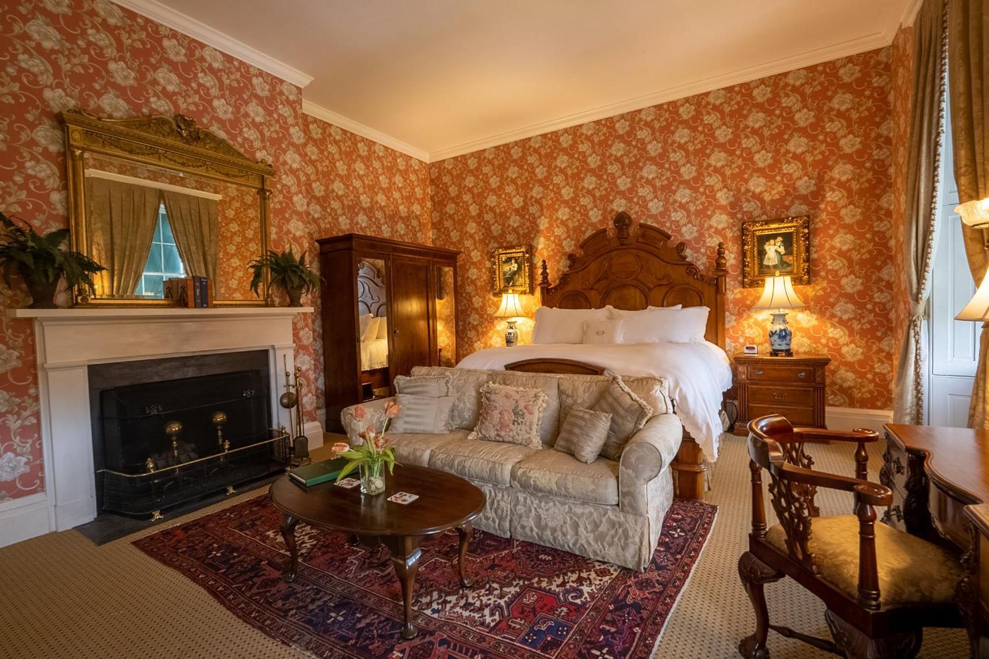 Antrim 1844 Hotel Taneytown ภายนอก รูปภาพ