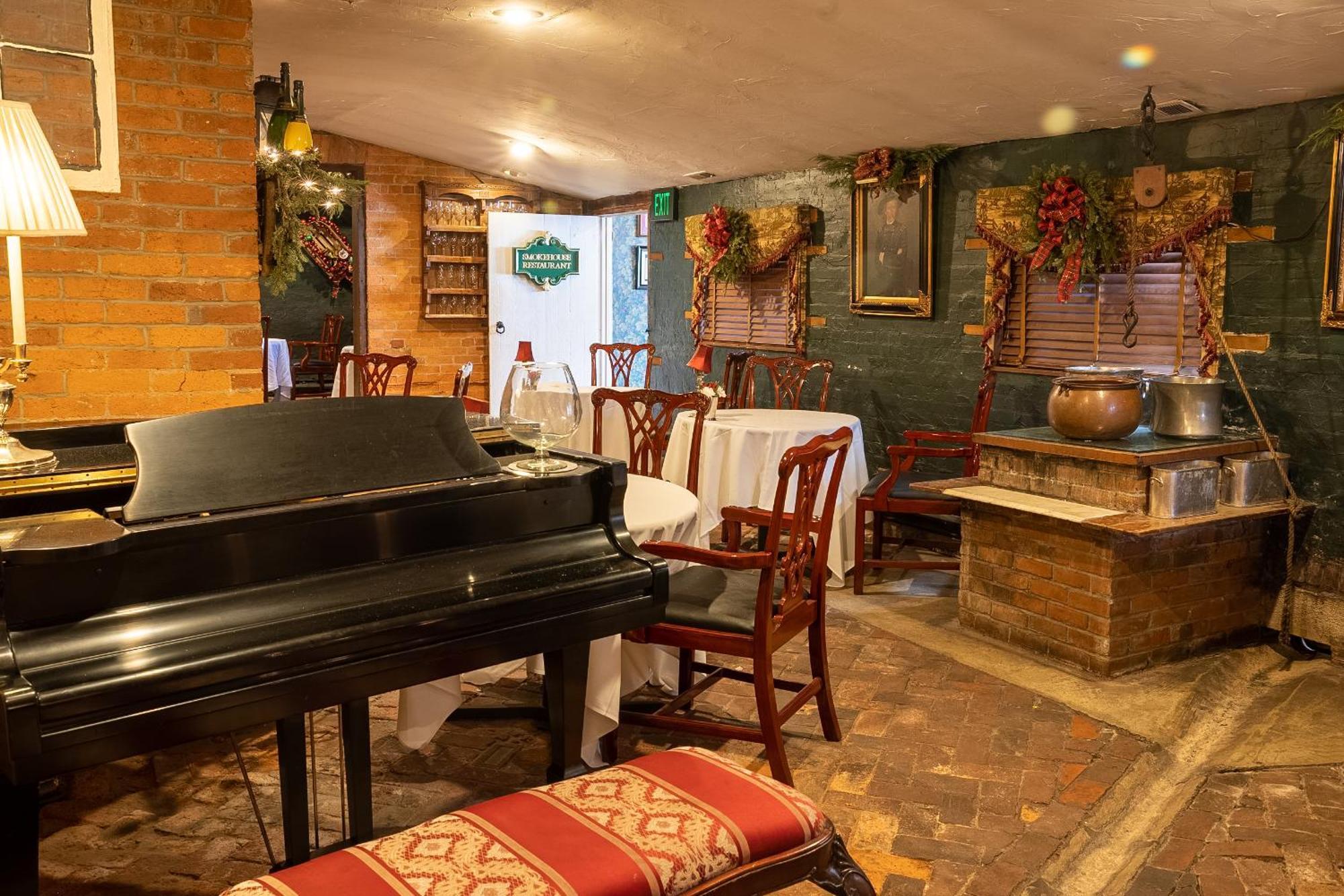 Antrim 1844 Hotel Taneytown ภายนอก รูปภาพ